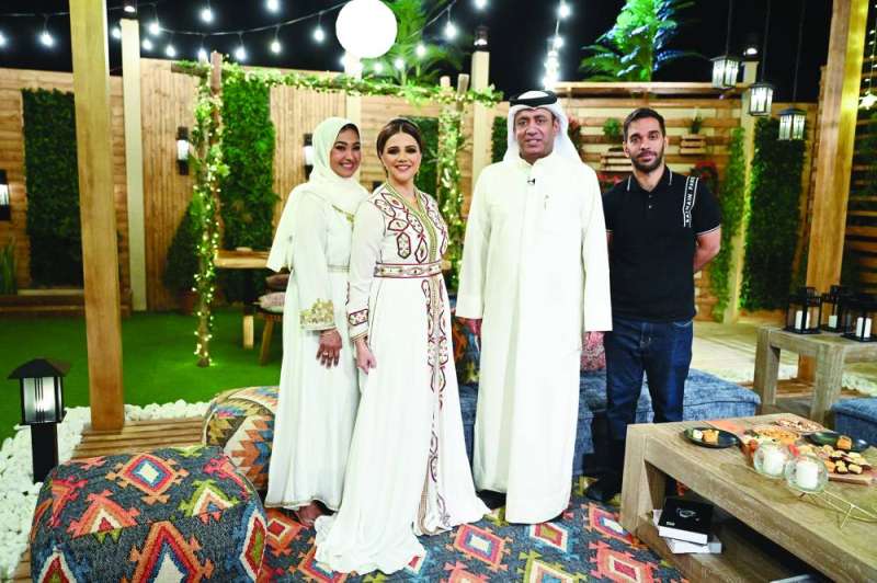 عذاري قربان وأميرة نجم إلى جانب العونان وعبدالله القلاف