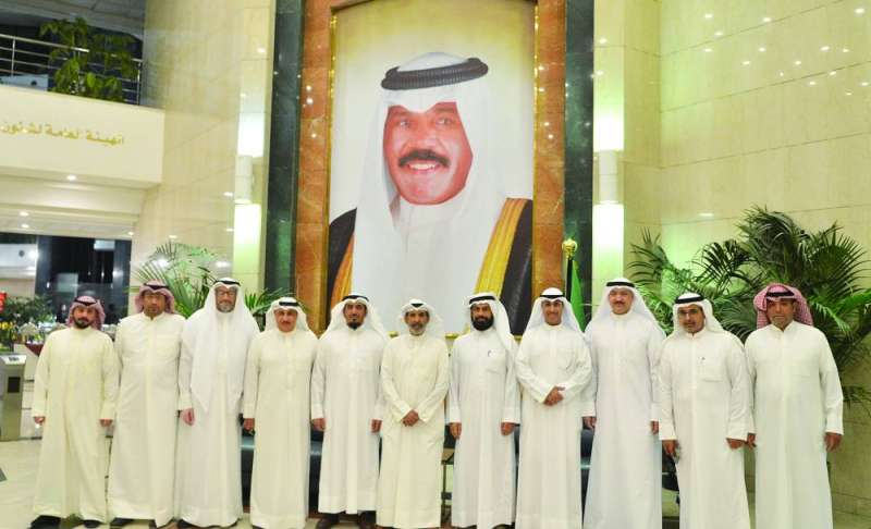 
القريفة وعدد من المشاركين في غبقة هيئة الزراعة	 (تصوير سعود سالم)
