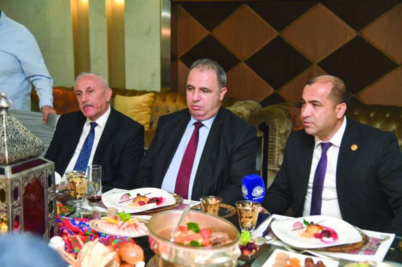 
السفير كريموف والمستشار إلهام علييف والقنصل مير داود