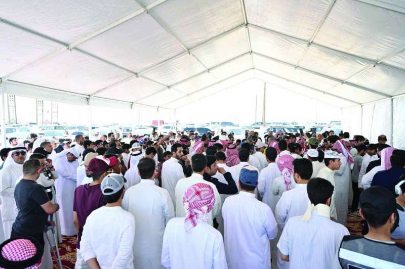 آلاف من المواطنين والمقيمين شاركوا في الحملة