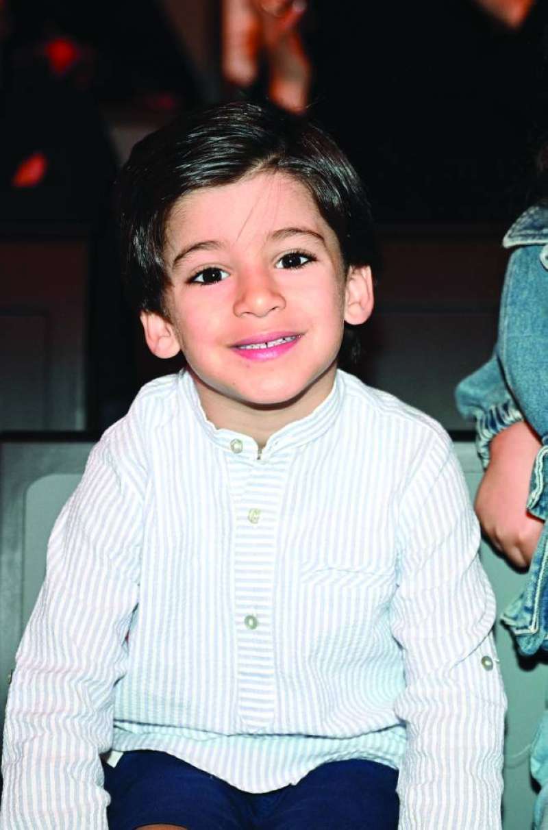 
حمد ضاري الوزان... الفرح بالمسرحية ارتسم على محيّاه