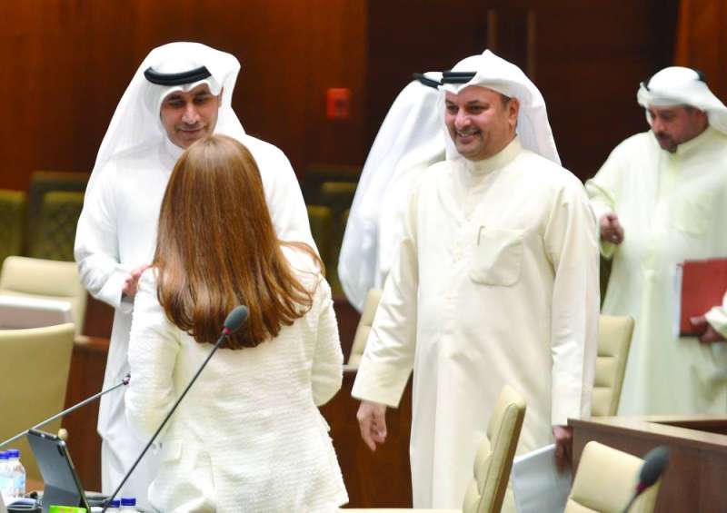 فهيد المويزري وسعود الكندري 