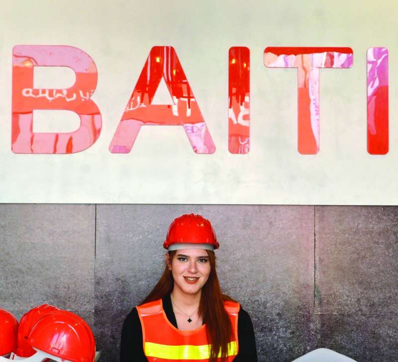 مهندسة مشاركة في المعرض