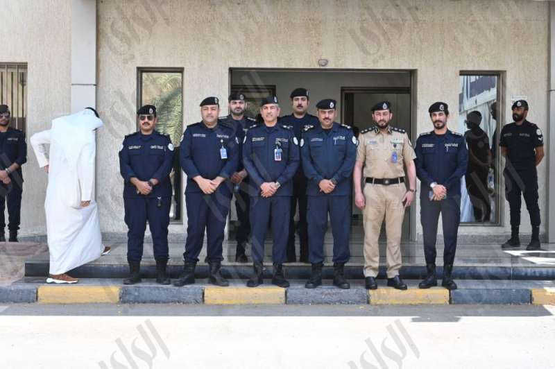 اللواء الرجيب يتفقد سير العمل في إدارة شؤون الانتخابات 