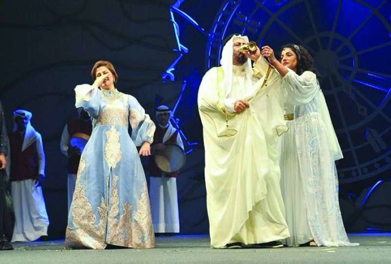 المسلم ومرام وفاطمة الطباخ في أحد المشاهد 