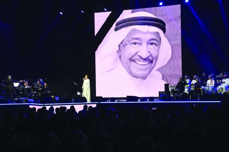 أصالة... تغني «وداعية» لعبدالكريم عبدالقادر	(تصوير سعود سالم) 