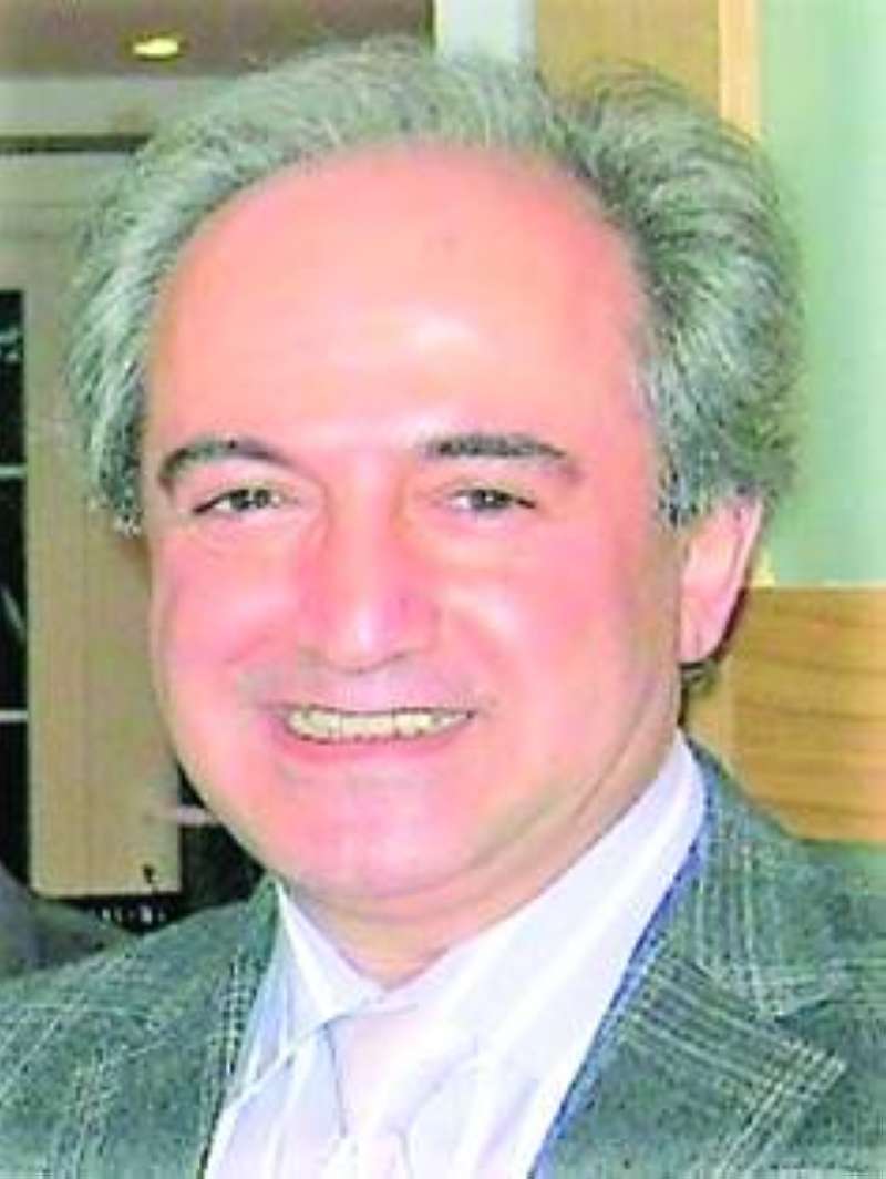 
مايكل معصومي