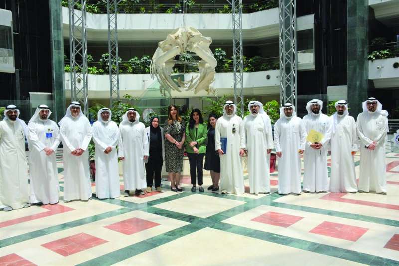 
لقطة جماعية لممثلي الجهات الحكومية