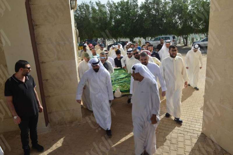 ثرى الكويت… احتضن الفنان أحمد جوهر
تصوير: سعود سالم