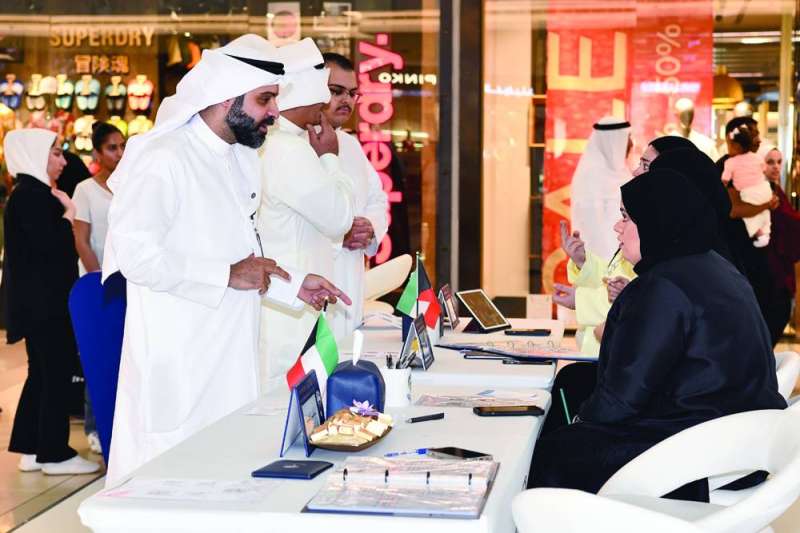 رد على استفسارات الطلبة وأولياء أمورهم