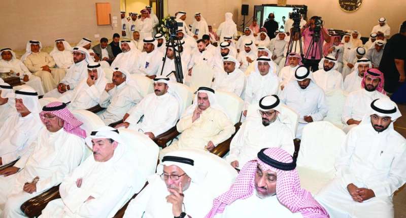 
جانب من الحضور	(تصوير نايف العقلة)
