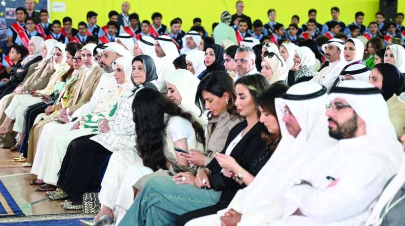 
حضور حاشد في حفل تكريم الفائقين