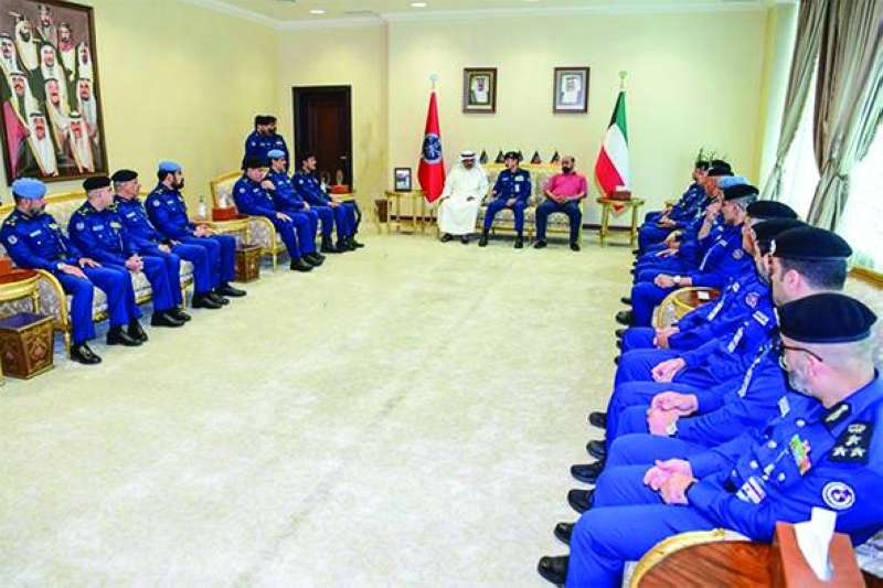 المكراد يتوسط الشطي وأكبر في حفل التكريم