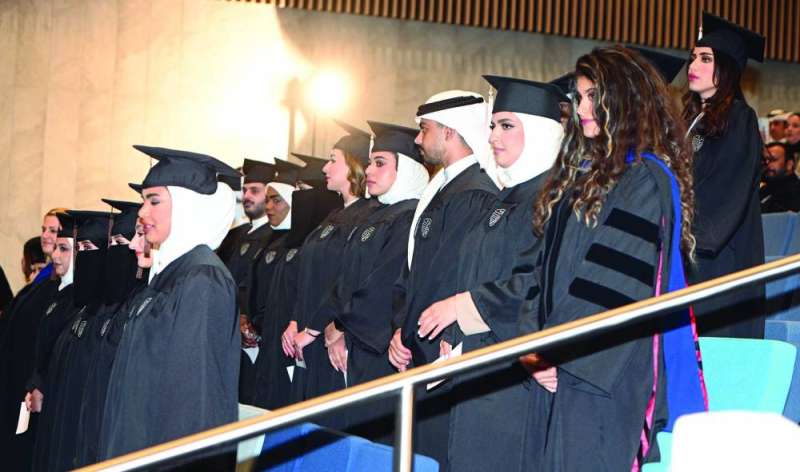 
جانب من الخريجات والخريجين
