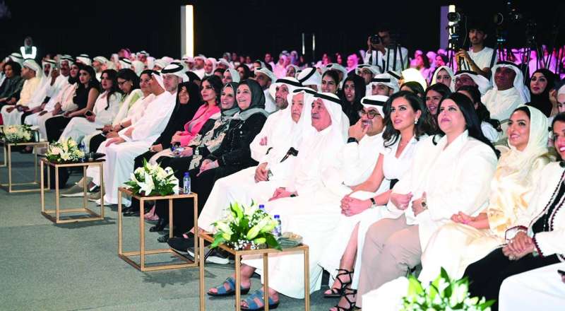 
مقدم الحضور في حفل تخريج طلبة البكالوريا الأميركية
