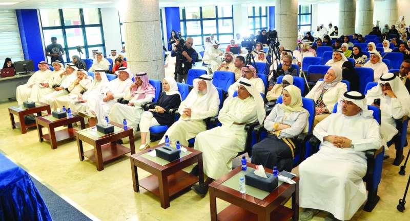 جانب من الحضور في الحفل الافتتاحي للملتقى