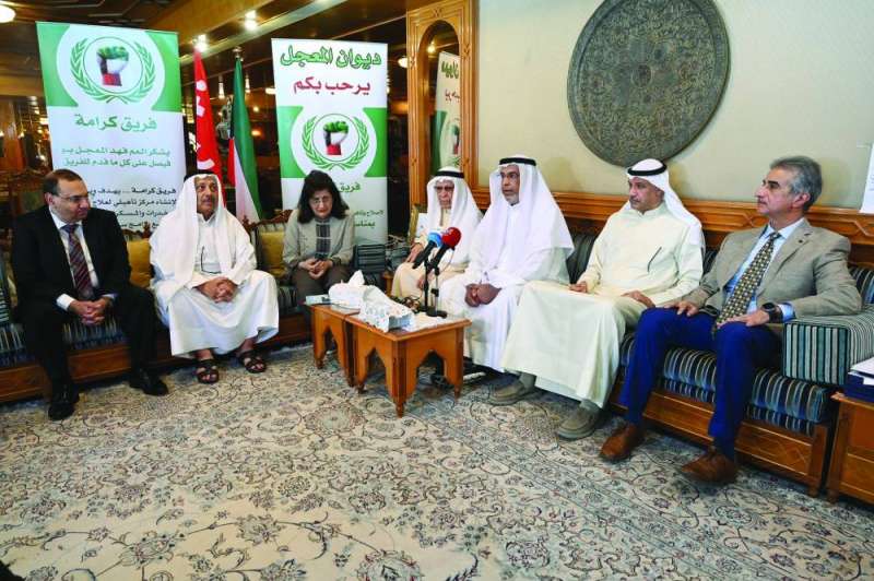 
المتحدثون في المؤتمر الصحافي	(تصوير أسعد عبدالله)