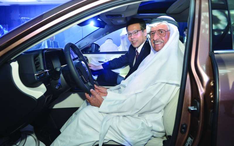 
فيصل الساير خلال تجربة «تويوتا كراون 2023»