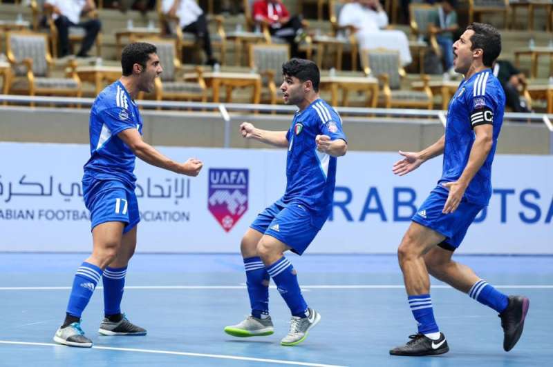 «أزرق الصالات» يتأهل إلى نهائي «كأس العرب» 