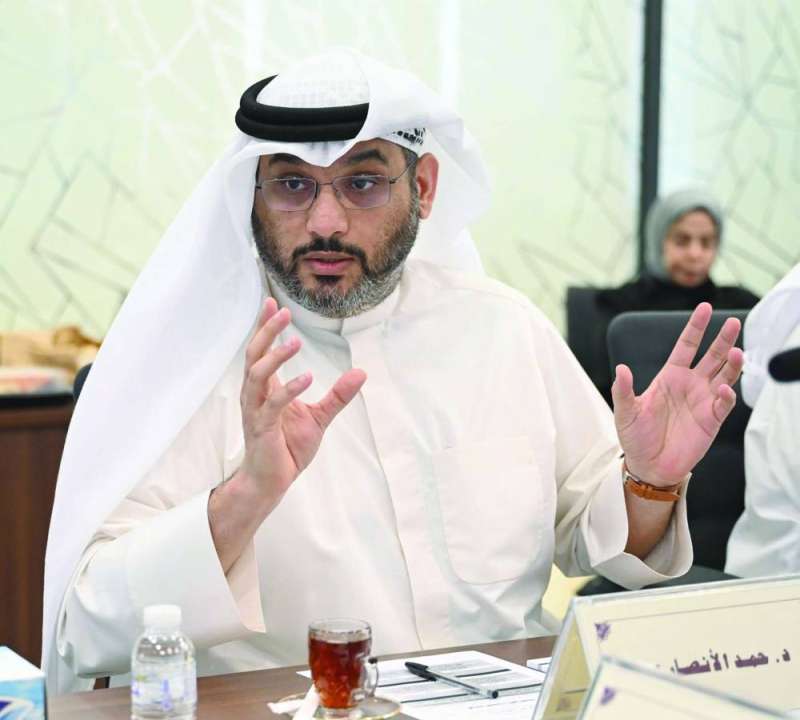 
الأنصاري يتحدث
