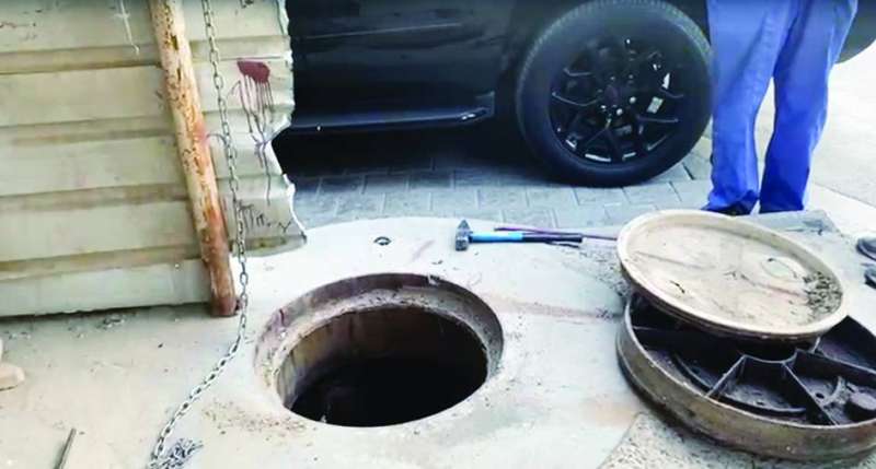 وصلات مخالفة على مجرور الصرف الصحي 