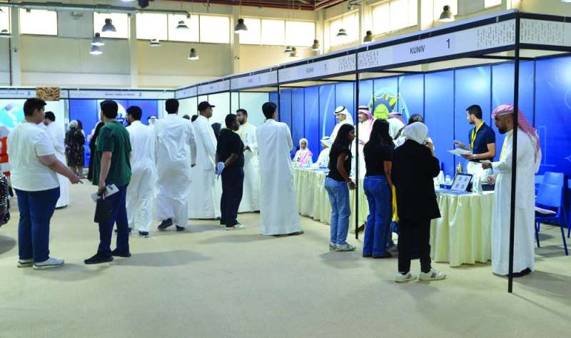 
جانب من المعرض 	(تصوير سعود سالم)
