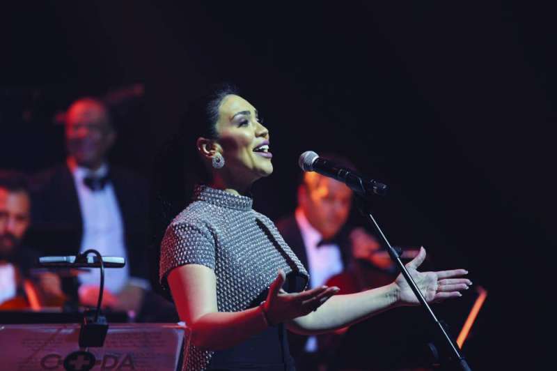 
مي فاروق... عادت إلى الزمن الجميل
