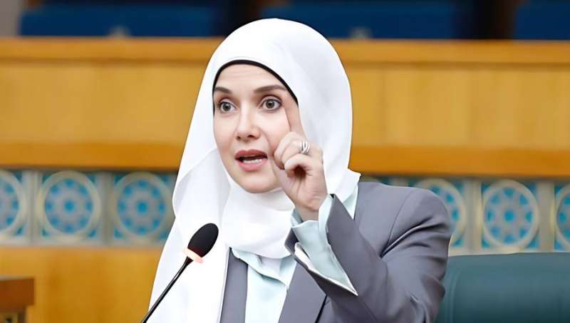 النائبة الدكتورة جنان بوشهري