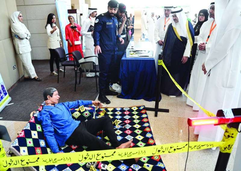 
فراس الصباح في جناح وزارة الداخلية في المعرض المرافق للملتقى
