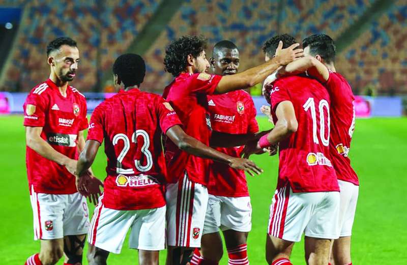 لاعبو الأهلي في مباراة سابقة 