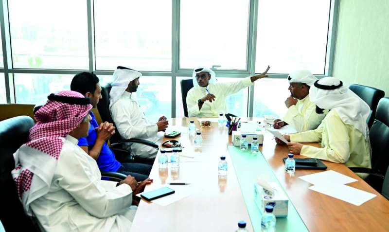 جانب من المؤتمر الصحافي