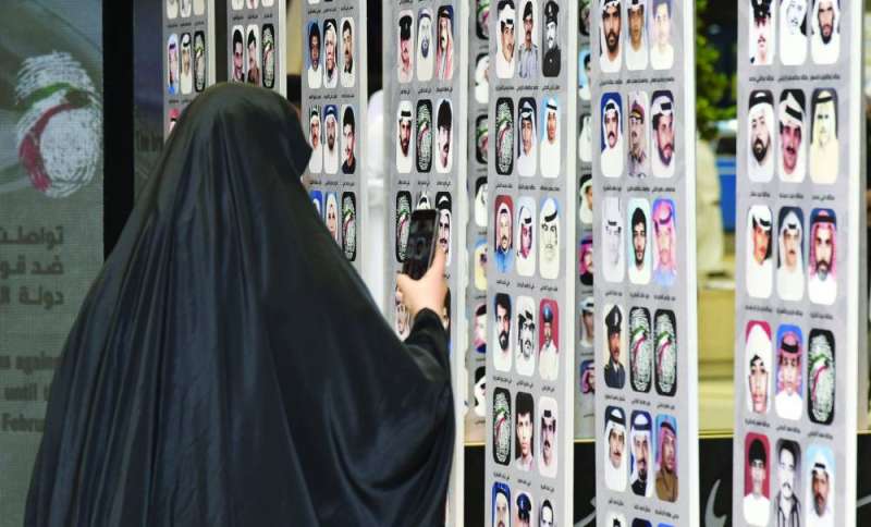 4توثيق صور الشهداء بالهاتف المحمول