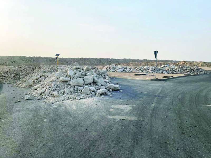 
تلوث بيئي وتشويه للمنظر العام
