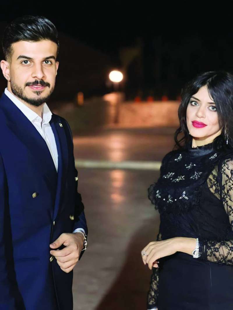 دلال المقهوي وحسين جبار 