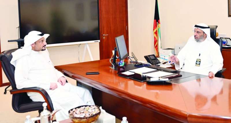 
 المذن خلال حديثه للزميل ناصر الفرحان