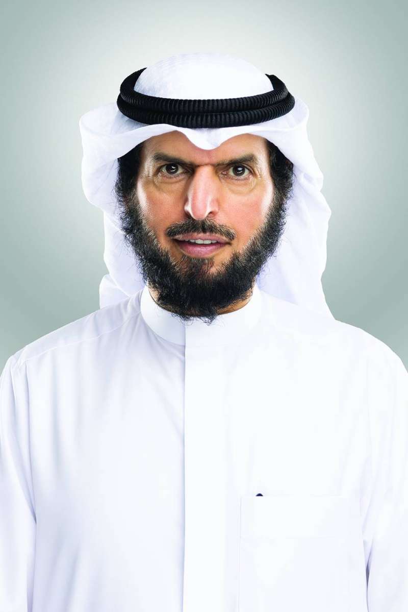 
عادل الدمخي
