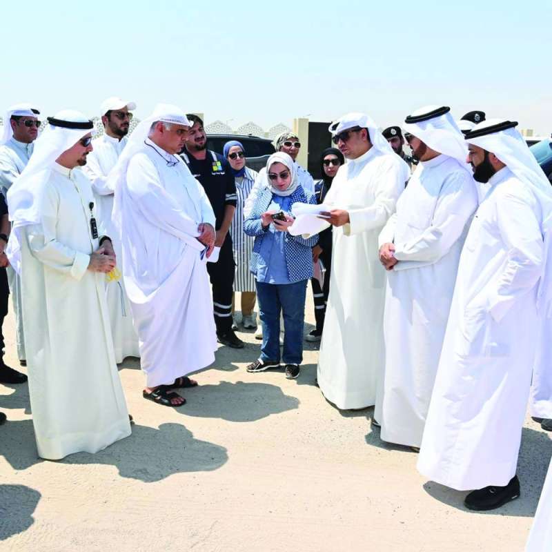 جانب من زيارة أعضاء لجنة البيئة لمنطقة عشيرج في 9 أغسطس الجاري