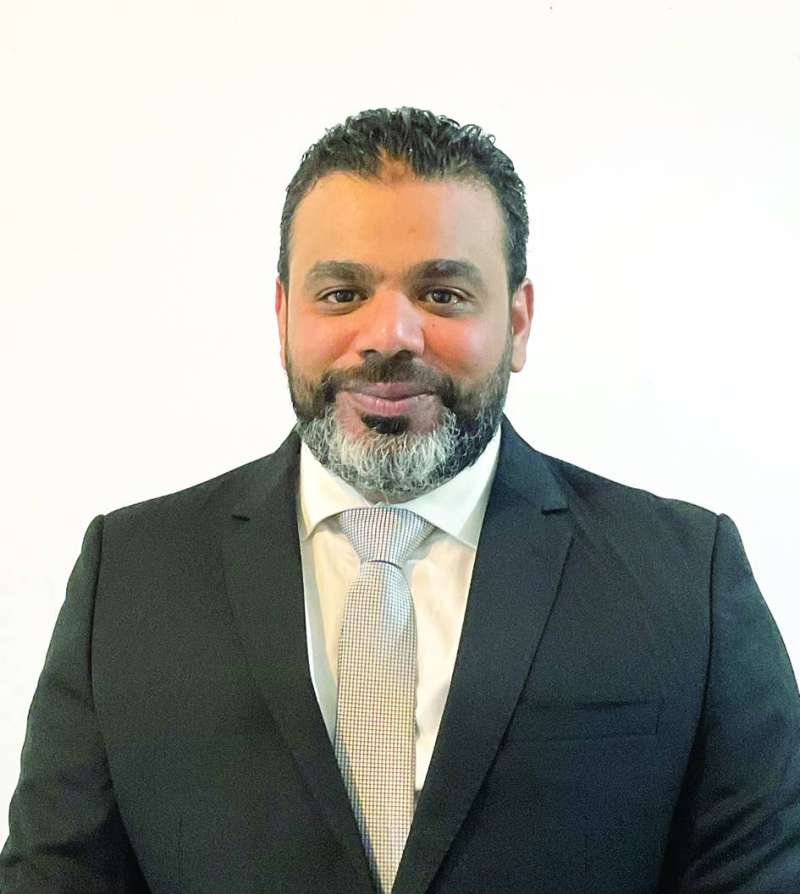 
ياسر عثمان