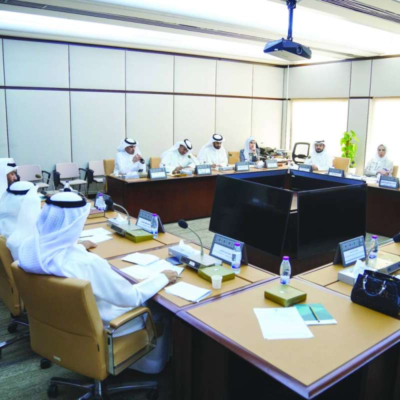 جانب من اجتماع سابق للجنة التعليمية في 7 أغسطس الماضي