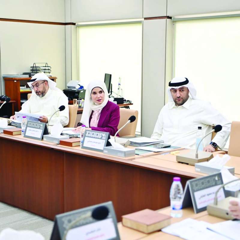 
من اجتماع سابق للجنة شؤون المرأة والأسرة