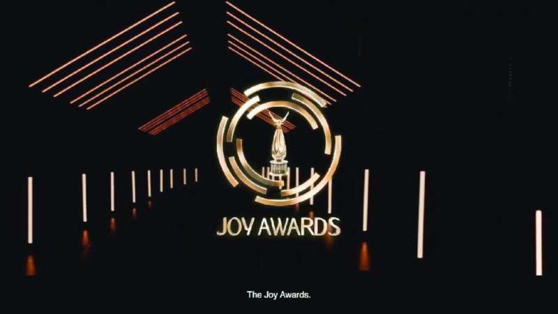 استضافة «The JOY AWARDS»