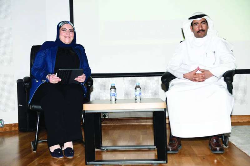 الوزيرة بوقماز والوكيل الرشيدي 