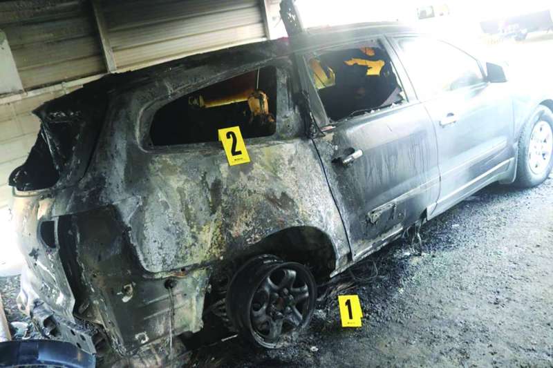 


علامات أثناء التحقيق في احتراق سيارة 