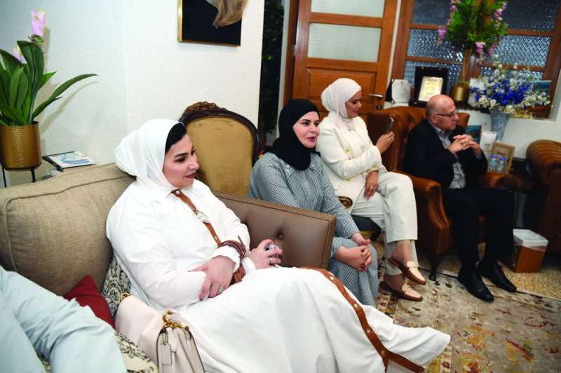 الفنانتان باسمة حمادة وعبير الجندي بين الحضور 