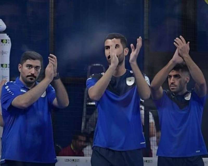 لاعبو منتخب الكويت للبادل