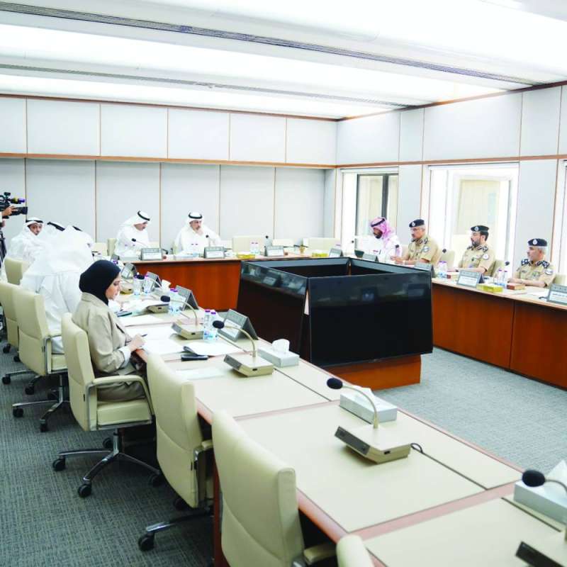 من اجتماع سابق للجنة الداخلية والدفاع البرلمانية بحضور وزير الداخلية 