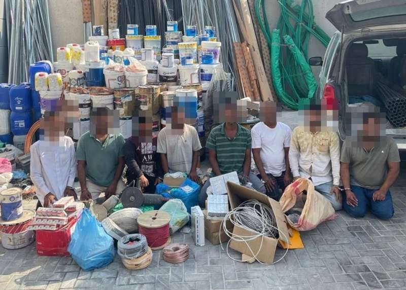 لصوص مواد البناء