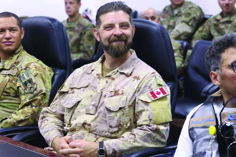 


آمر مركز دعم العمليات الكندية في القاعدة المقدم ريان ماتيس 