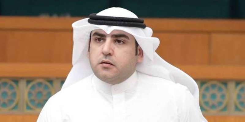 الدكتور عبدالكريم الكندري
