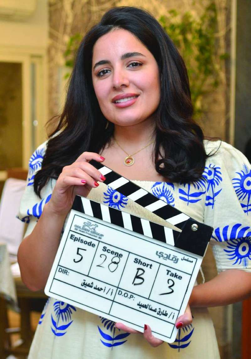 


إيمان الحسيني 